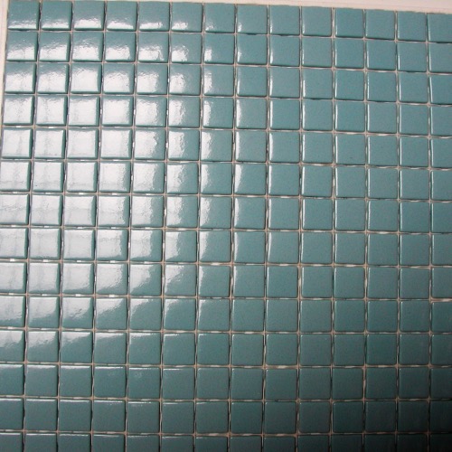 Bleu cyan piscine mosaïque émaux brillant bord droit 2,4 cm par plaquette 20 carreaux
