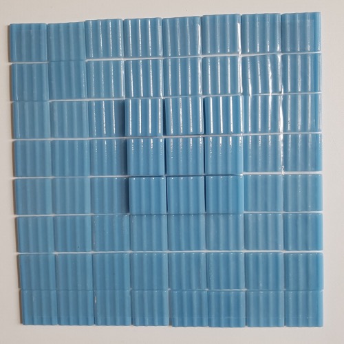 Bleu azur ondulé 4 cm mosaïque émaux par Mètre carré
