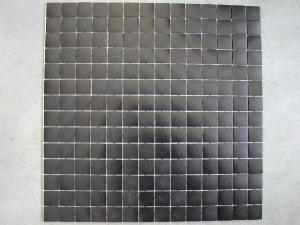 Noir pur bord droit mosaïque émaux 2.3 cm MAT pleine masse plaque 33 cm collé HTK