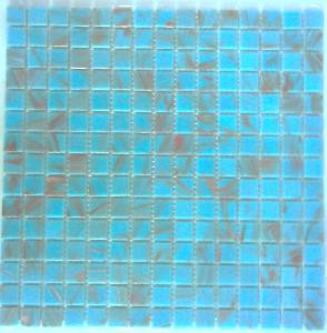 Bleu clair opaque gemmé/ bleu de Crimée mosaïque pâte de verre 2 par 2cm par 25 carrreaux