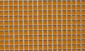 Jaune orange micro mosaïque brillant par plaque 30 cm