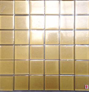 Jaune doré gold satiné 4.8 cm épaisseur 8 mm par 4 carreaux