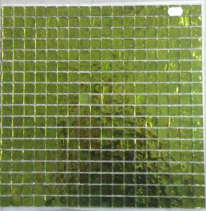 Vert pomme mosaïque miroir martelé par 25 carreaux de 1.5 par 1.5cm