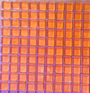 Rouge corail micro mosaïque vetrocristal 10 mm par plaque 30. cm