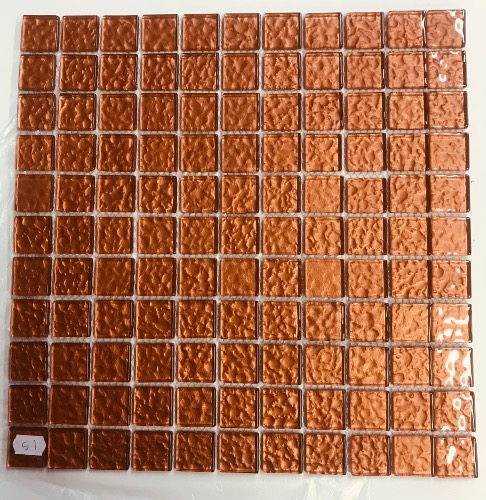 Brun cuivre satiné  martelé mosaïque 2,5 cm vetrocristal par plaque 30*30 cm