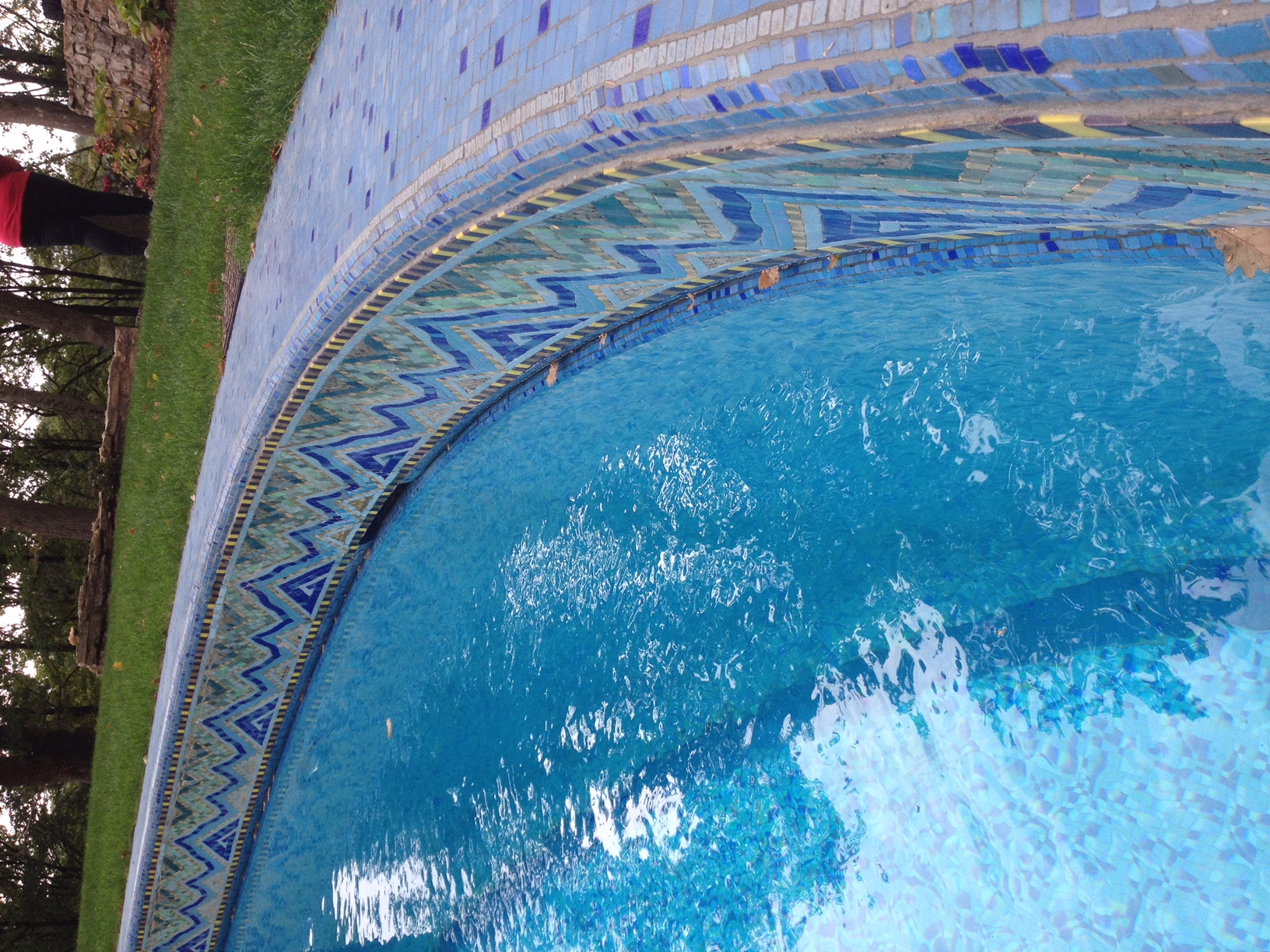 mosaique frise piscine ligne d'eau