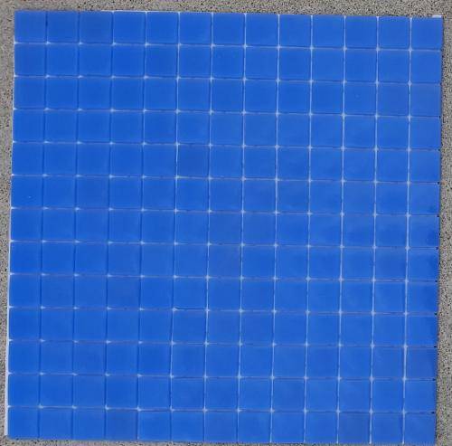 Bleu Moyen uni EBRO mosaïque émaux brillant 2.3 cm pleine masse par 2 M² soit 32.11€ le M²