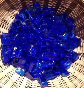 Bleu assortiment mosaïque smalt bleu saphir translucide TR127 par 100g