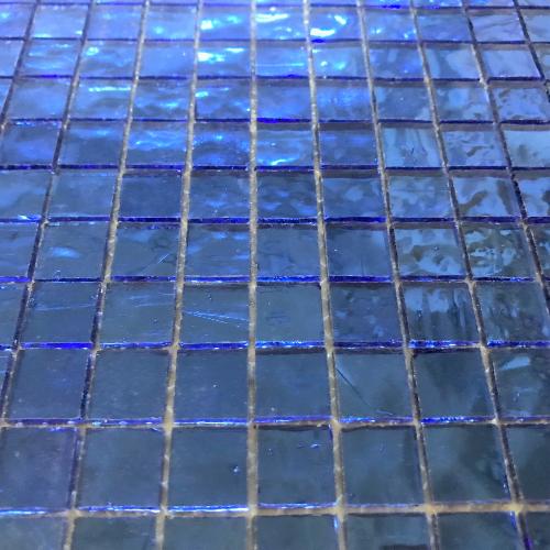 Bleu saphir mosaïque miroir martelé par plaque 30 cm